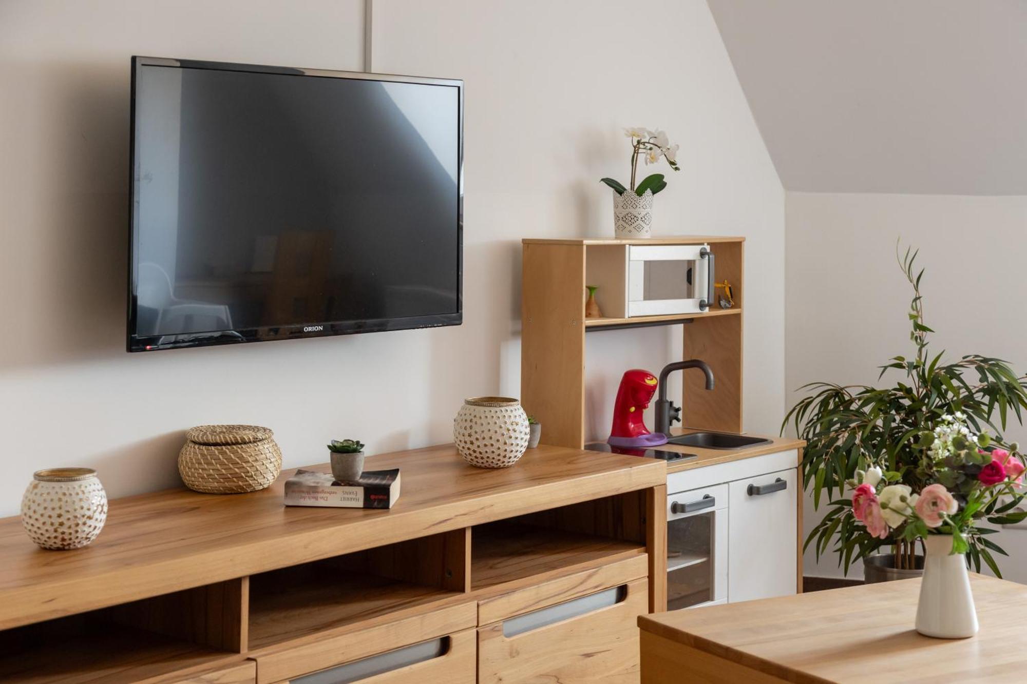 Loft Apartments لبسيا الغرفة الصورة